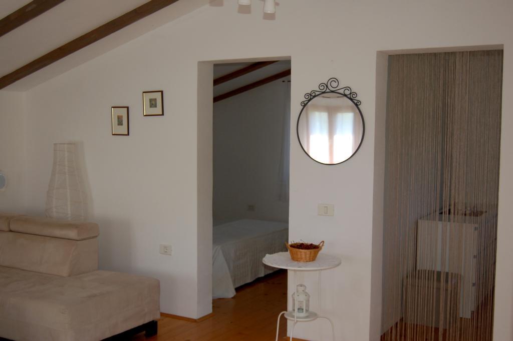 Olivahouse Villa Marezige Exterior photo